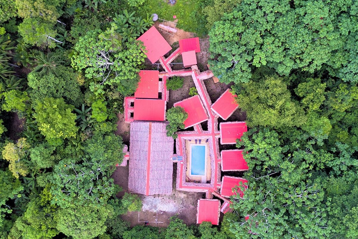 Avatar Amazon Lodge & Canopy Park